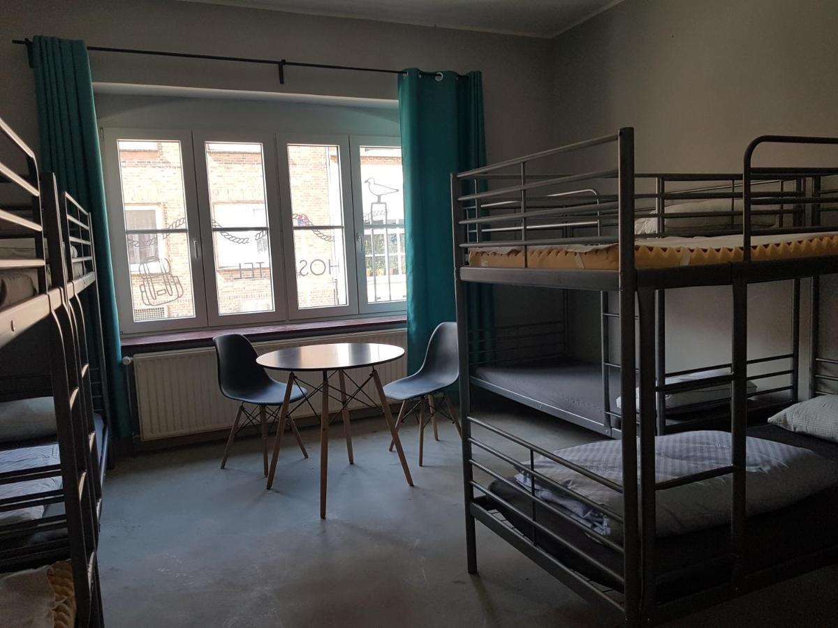 Ostello Sleeptide Husum  Esterno foto