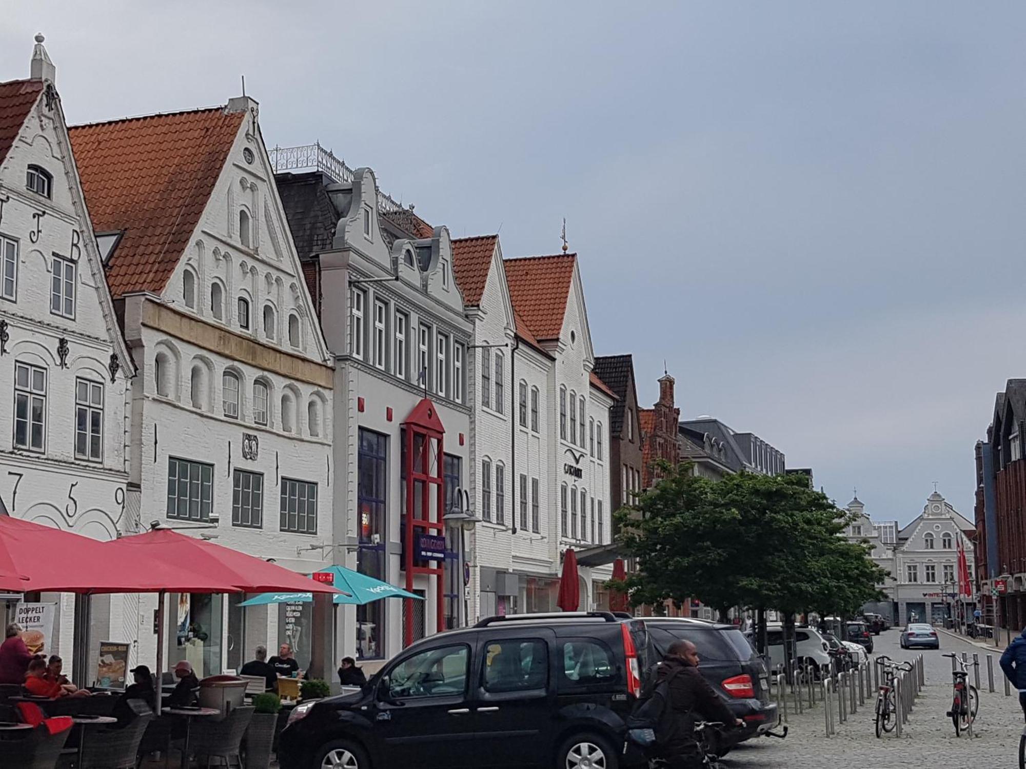 Ostello Sleeptide Husum  Esterno foto