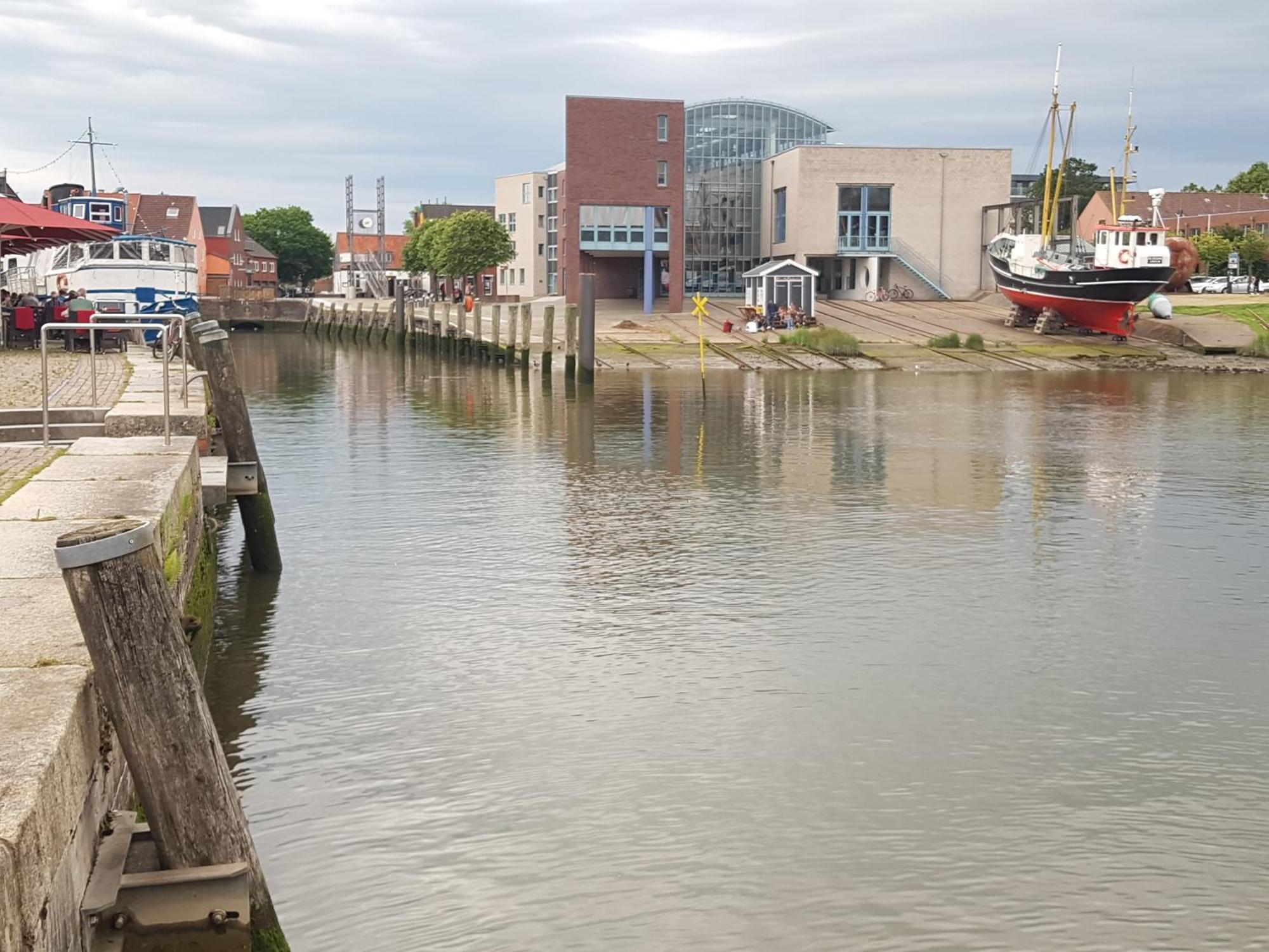 Ostello Sleeptide Husum  Esterno foto
